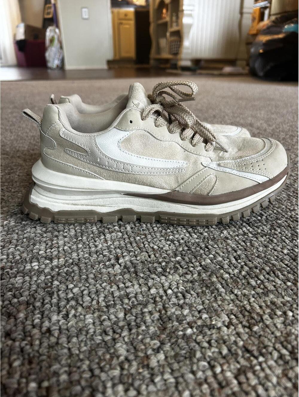 BLOWFISH MALIBU Women's Sneakers Size 8.5 Beige